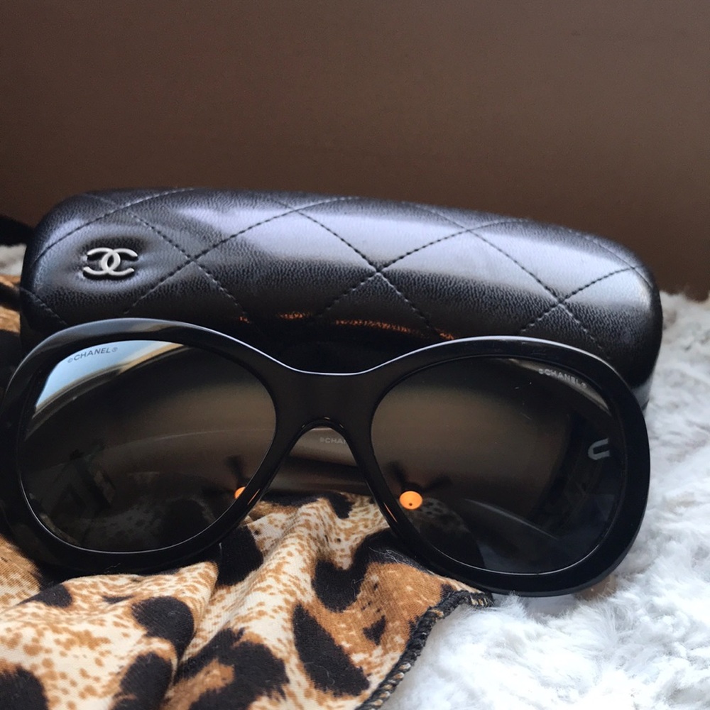 Authentic Chanel Sunglasses🕶❗️major💲drop❗️